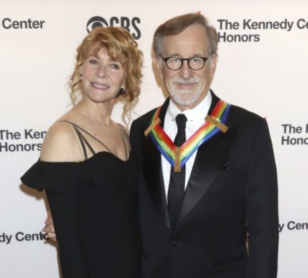 Steven Spielberg a jeho žena Kate Capshaw. Foto: snímek obrazovky tsn