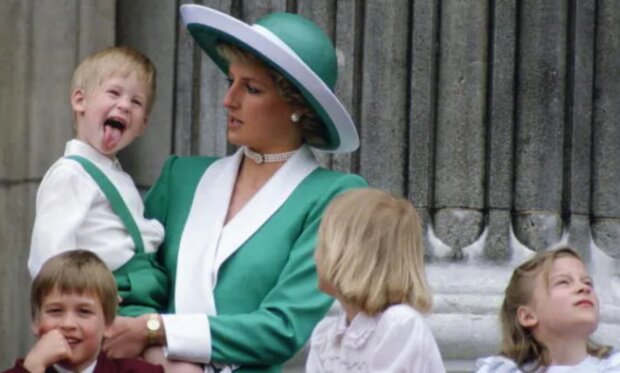 Princezna Diana. Foto: snímek obrazovky obozrevatel.com