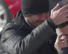 Kluk plakal: Celé město se naučilo znakovou řeč, aby s ním mohlo komunikovat