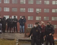 "Simulant": Zdravotníci chomutovské nemocnice odmítli mladíkovi poskytnout pomoc. Bratr řekl, co se stalo Victorovi