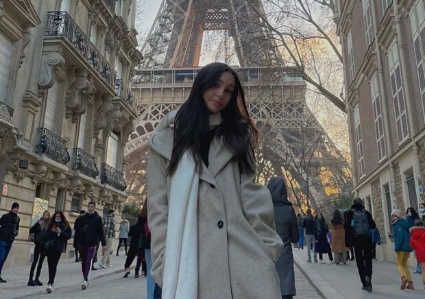Charlotta Gottová se stala hvězdou instagramu: Dcera Karla Gotta fanouškům poslala pozdrav z Paříže