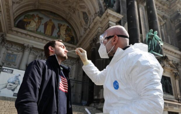 Covid test. Foto: snímek obrazovky expres.cz