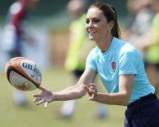 Elegantní princezna Kate hrála ragby a byla krásná jako baletka: další fotografie ze sportovního hřiště