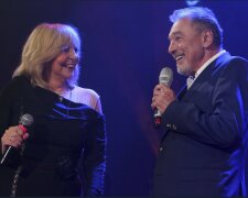 Hana Zagorová na svém dnešním vánočním koncertě v pražské Lucerně dojemným způsobem uctí památku Karla Gotta