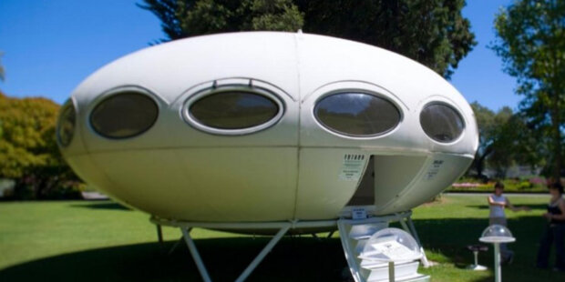 "To není UFO": na prodej vystavili dům podivného tvaru