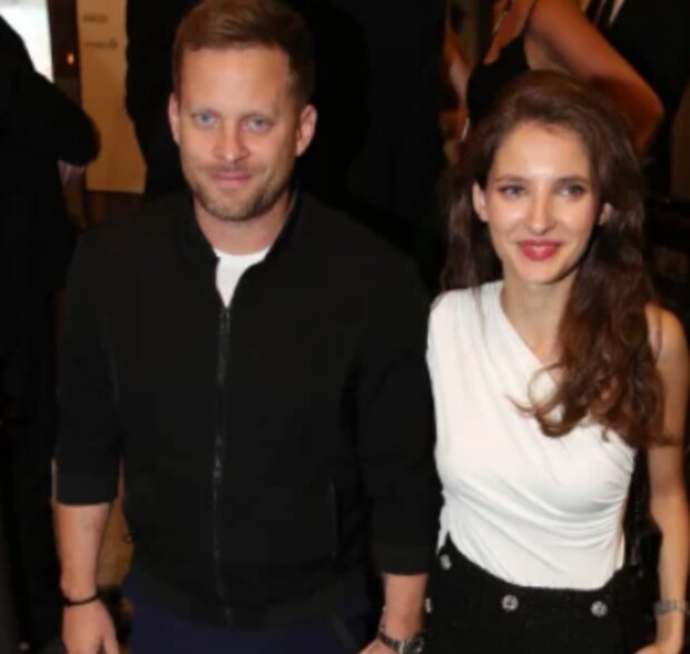 Jakub Prachař a Sara Sandeva. Foto: snímek obrazovky blesk.cz