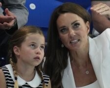 Vévodkyně Kate se dcerou. Foto: snímek obrazovky tsn