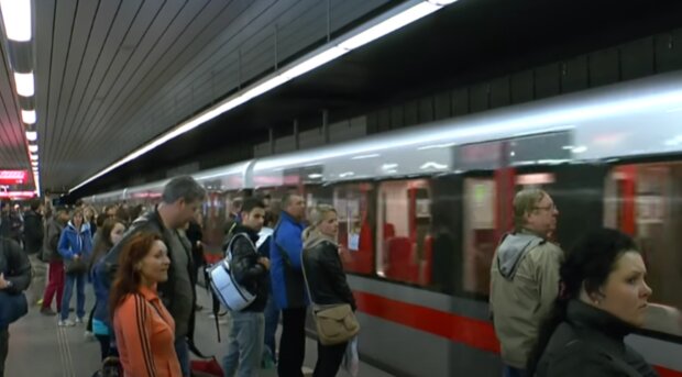 Metro. Foto: snímek obrazovky YouTube