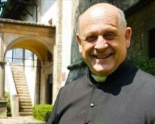 "Hrdinsky odešel ze života kvůli koronaviru": Italský kněz odevzdal dýchací přístroj