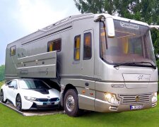 To je unikátní vozidlo. Nejluxusnější obytný vůz