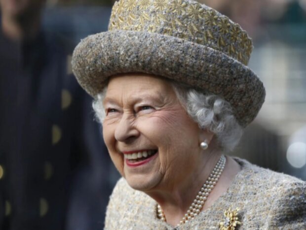 Alžběta II. Foto: snímek obrazovky obozrevatel.com