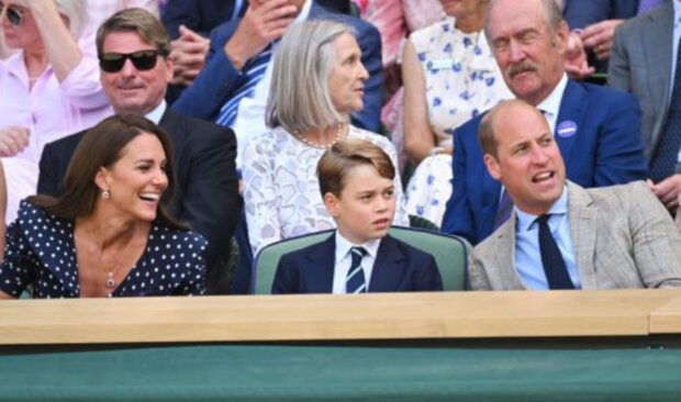 Vévoda a vévodkyně z Cambridge se synem. Foto: snímek obrazovky tsn