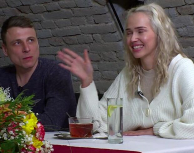 Výměna manželek. Foto: snímek obrazovky extra.cz