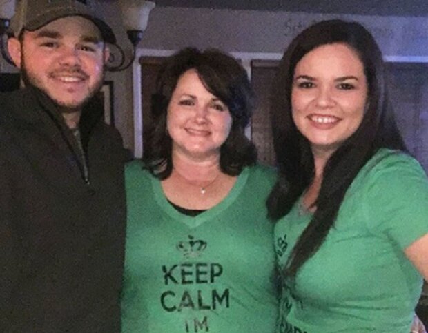 Rodina. Foto: snímek obrazovky anews.com