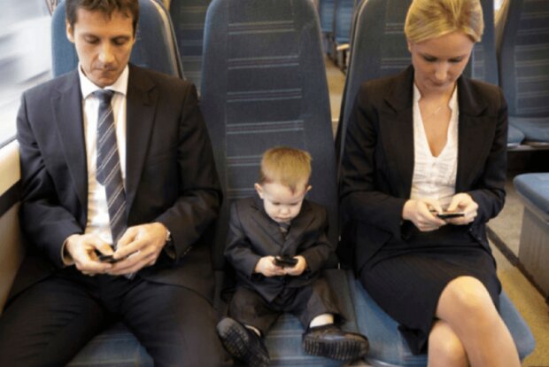 Rodina. Foto: snímek obrazovky lemurov.net