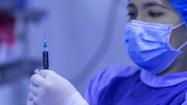 Očkování. Foto: snímek obrazovky YouTube