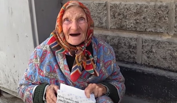 Děvče dalo babičce, která žádala "na chleba", peníze a rozhodlo se zjistit, jak je utratí