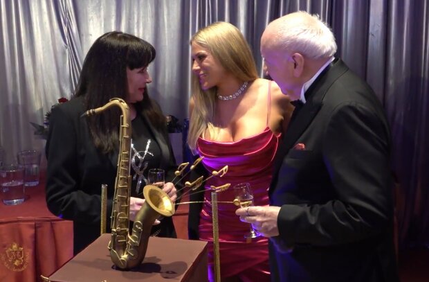 Oslava Felixe Slováčka. Foto: Snímek obrazovky extra.cz