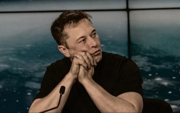 Lidská řeč zmizet za 5 let: co vyvíjí Ilon Musk