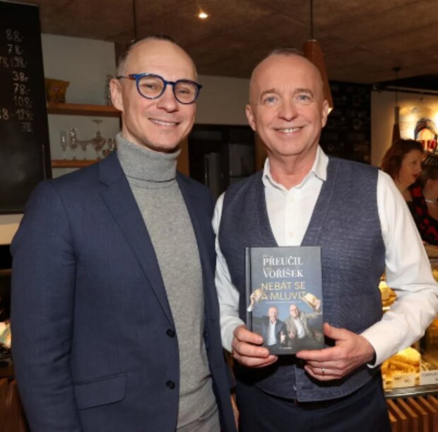 Karel Voříšek s rodinou. Foto: snímek obrazovky blesk.cz