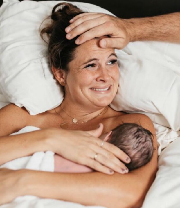 Matka a dítě. Foto: snímek obrazovky laykni.com