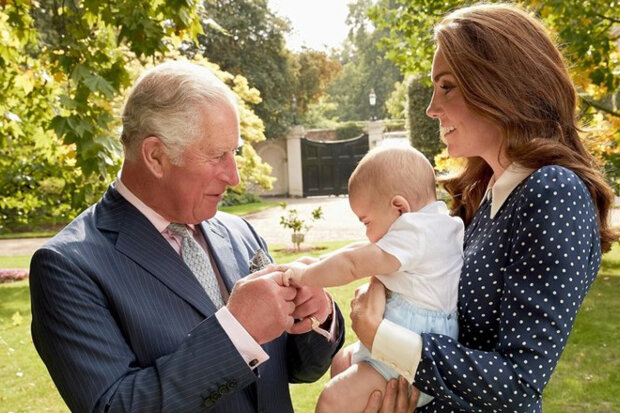 Proč se král Karel III. velmi těšil z narození dcery Kate Middletonové a prince Williama: "Je to skvělý dědeček pro všechny své vnoučata"