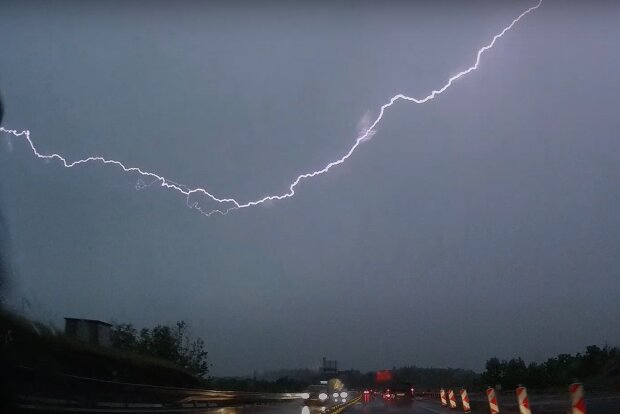 Hrozí déšť a bouřky: Počasí na příští týden. Meteorologové řekli, jak dlouho vydrží teplé počasí