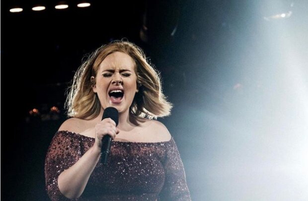 Proč fanoušci kritizovali transformaci zpěvačky Adele