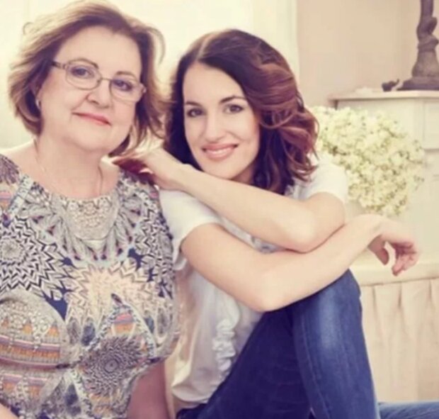 Lucie Křížková s maminkou. Foto: snímek obrazovky blesk.cz