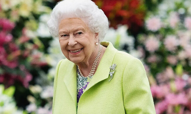 Alžběta II. předává své povinnosti princi Charlesovi: co bude dělat královna Anglie