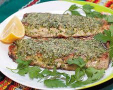 Recept na pečenou makrelu se sýrem ze zápisníka mé babičky